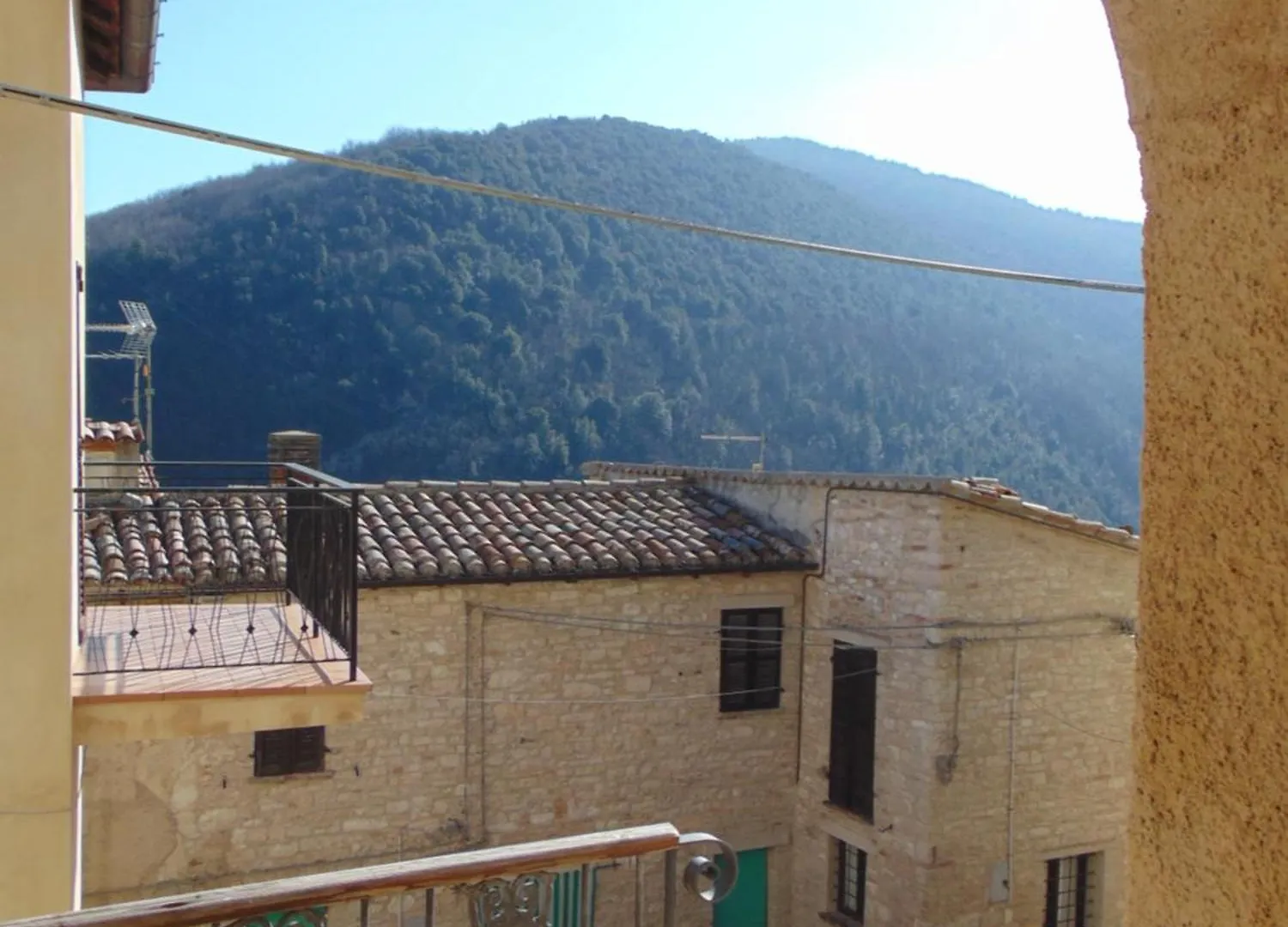 Se051 - Palazzo D'Arcevia, Accogliente Trilocale Ristrutturato Cerreto Grue Apartment