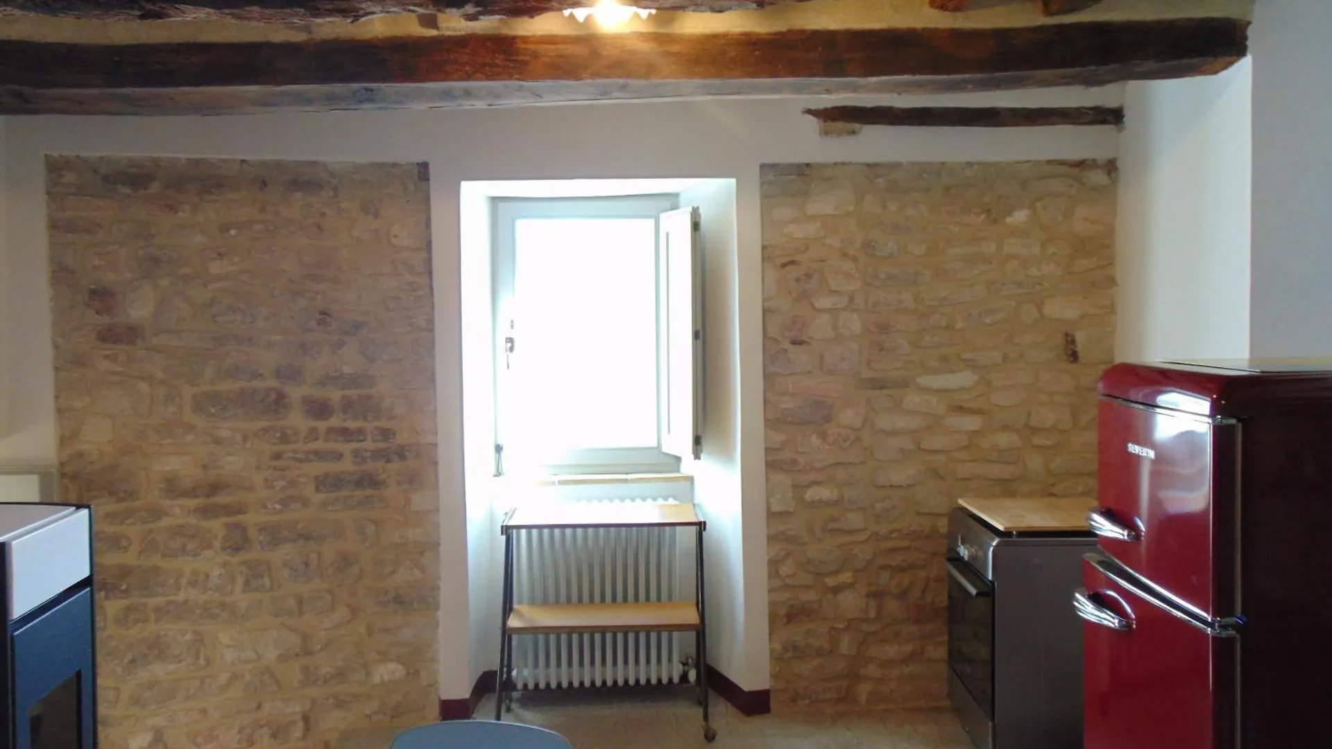 Se051 - Palazzo D'Arcevia, Accogliente Trilocale Ristrutturato Cerreto Grue Italy