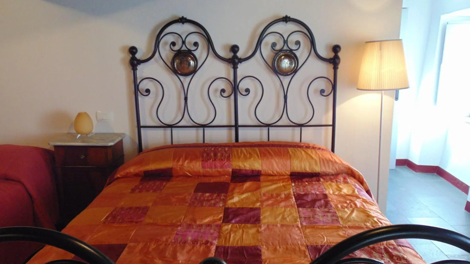 Se051 - Palazzo D'Arcevia, Accogliente Trilocale Ristrutturato Cerreto Grue Apartment