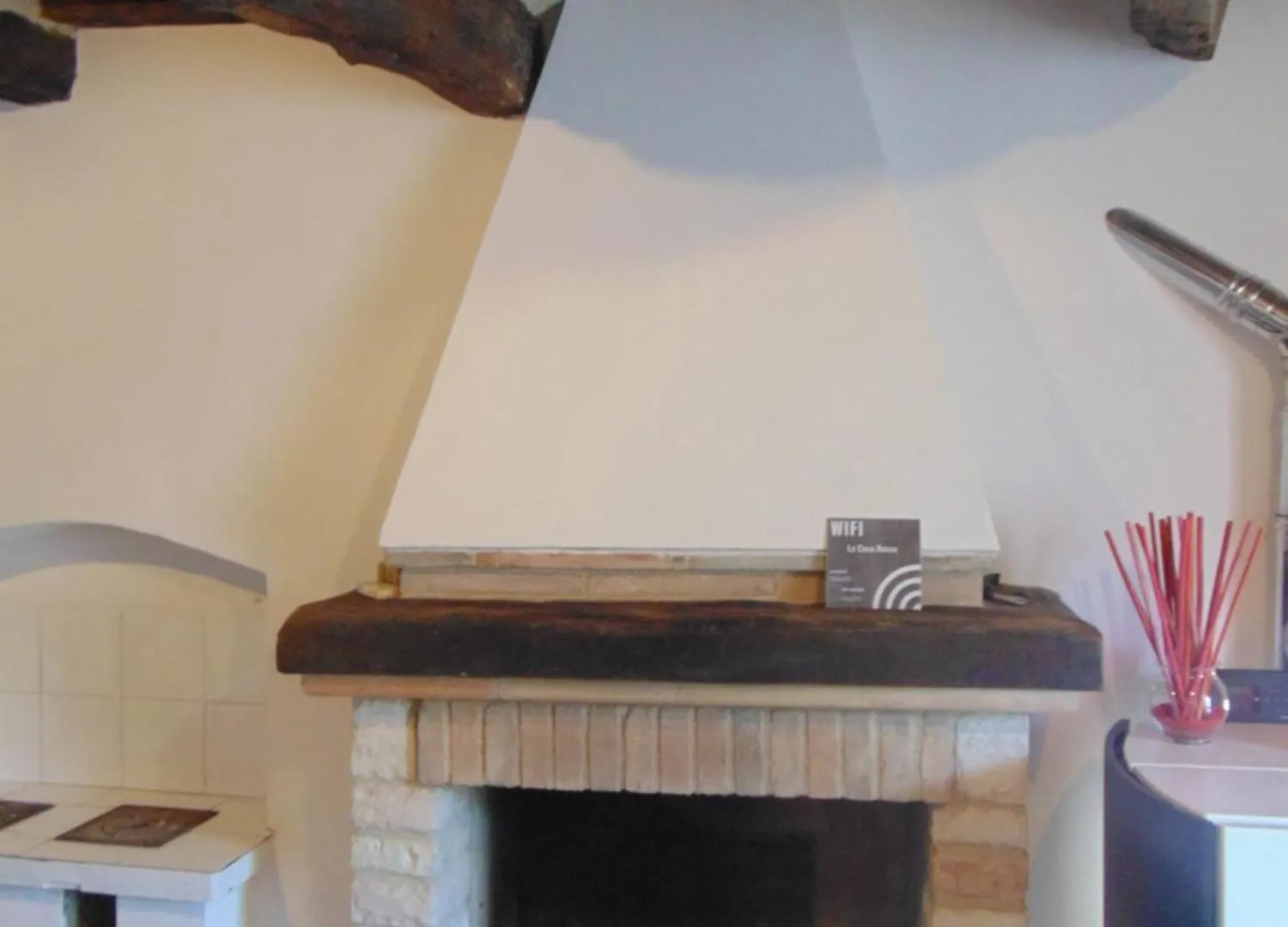 Se051 - Palazzo D'Arcevia, Accogliente Trilocale Ristrutturato Cerreto Grue Apartment